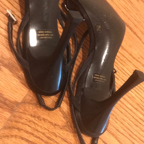 New BCBG ankle strap sandal black 7.5 - Picture 7 of 8